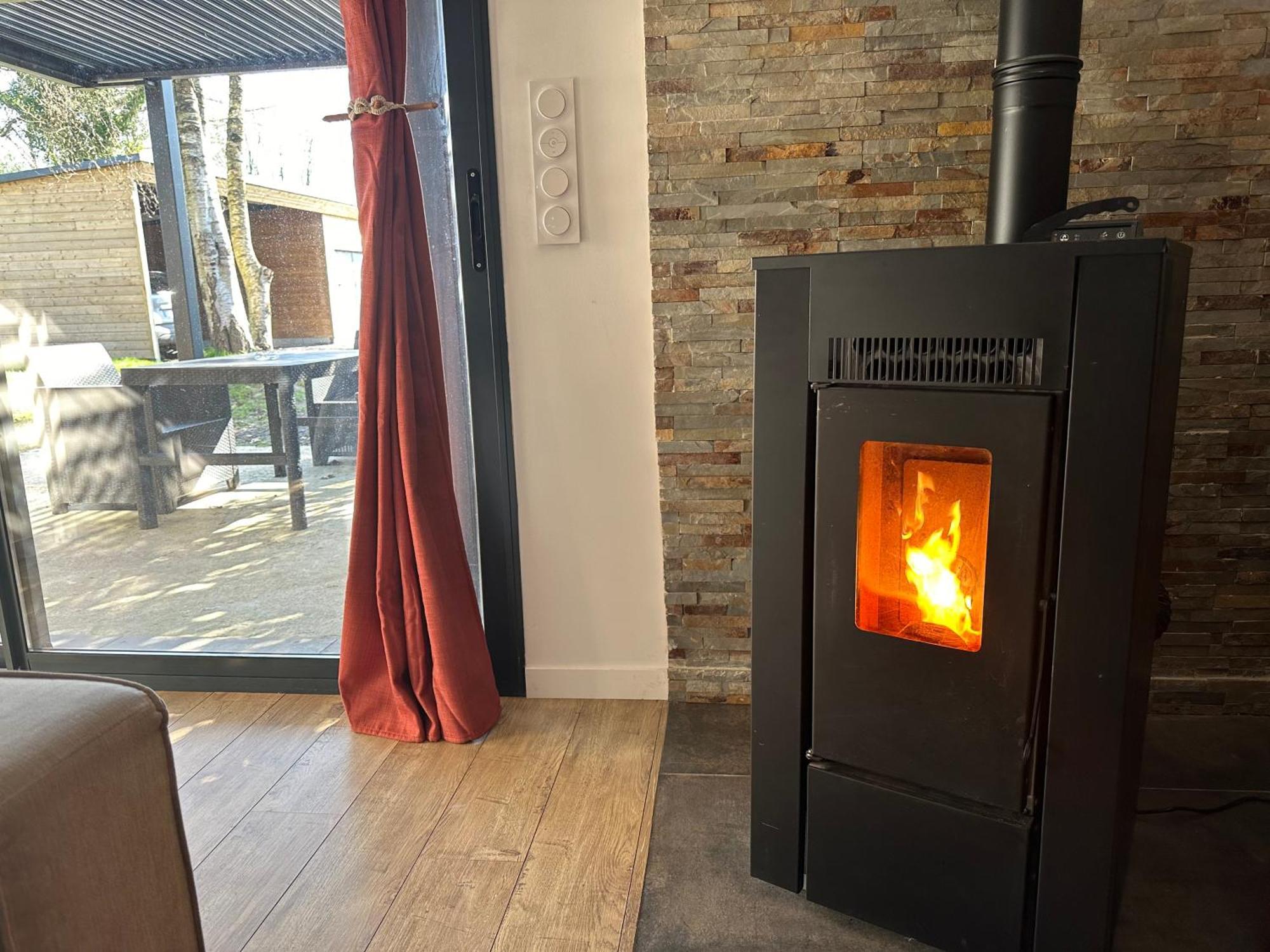 La Ptite Maison Proche Rouen La Vaupalière Extérieur photo
